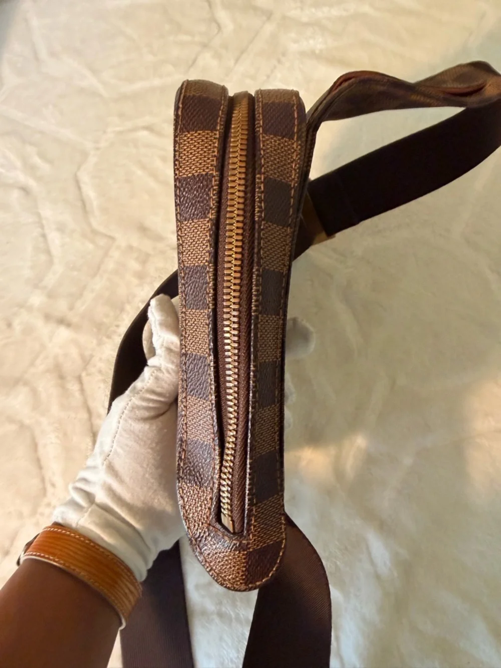 Louis Vuitton Geronimos belt bag - Picture 3 of 16